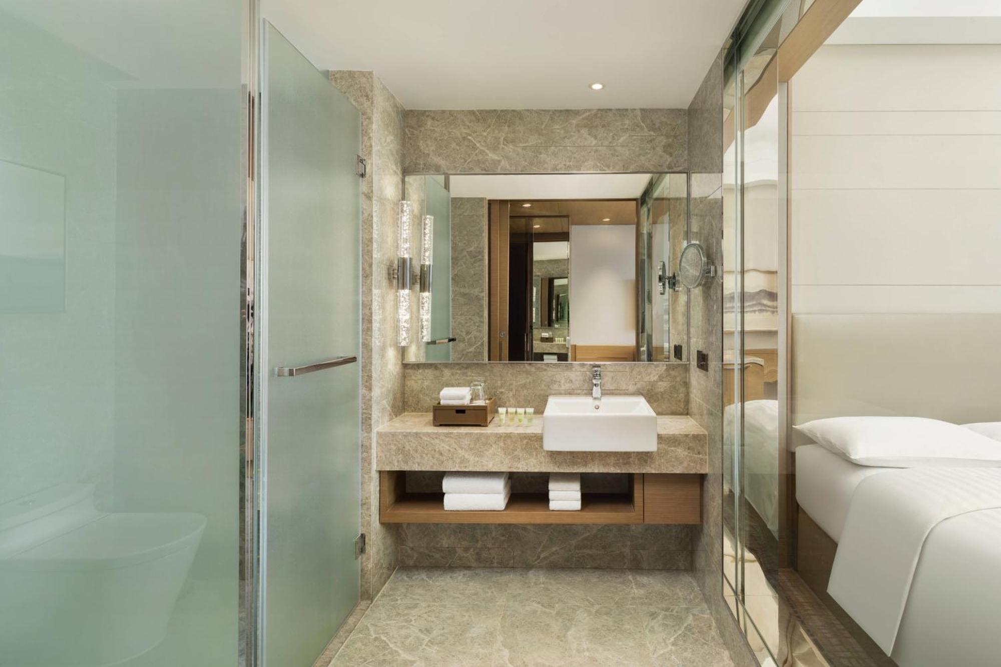 Courtyard By Marriott Xinchang Exterior photo
