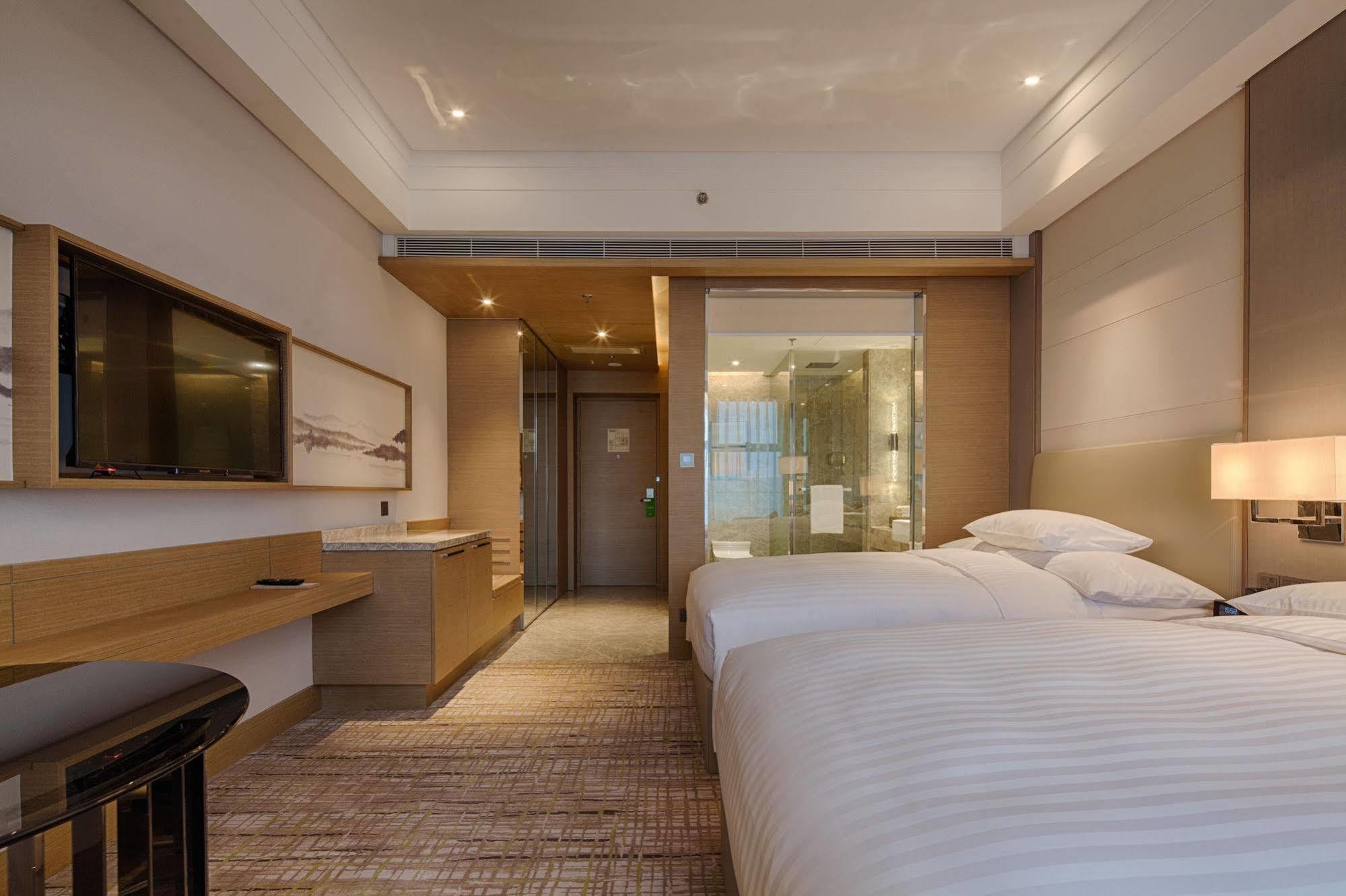 Courtyard By Marriott Xinchang Exterior photo